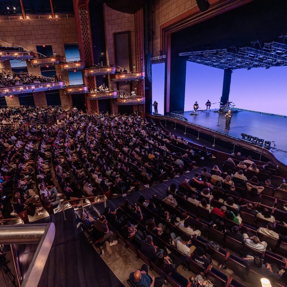 Plateia no Dr. Phillips Center, em Orlando