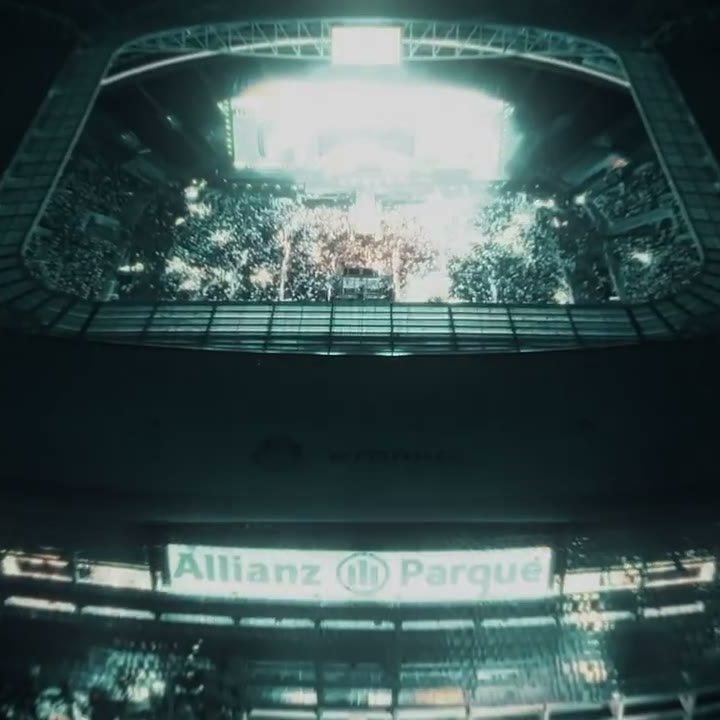 Allianz Parque aceso na noite da virada, em São Paulo